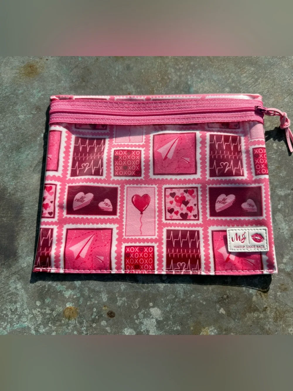 Makeup Junkie XL Multi Use Pouch- Valentine Print